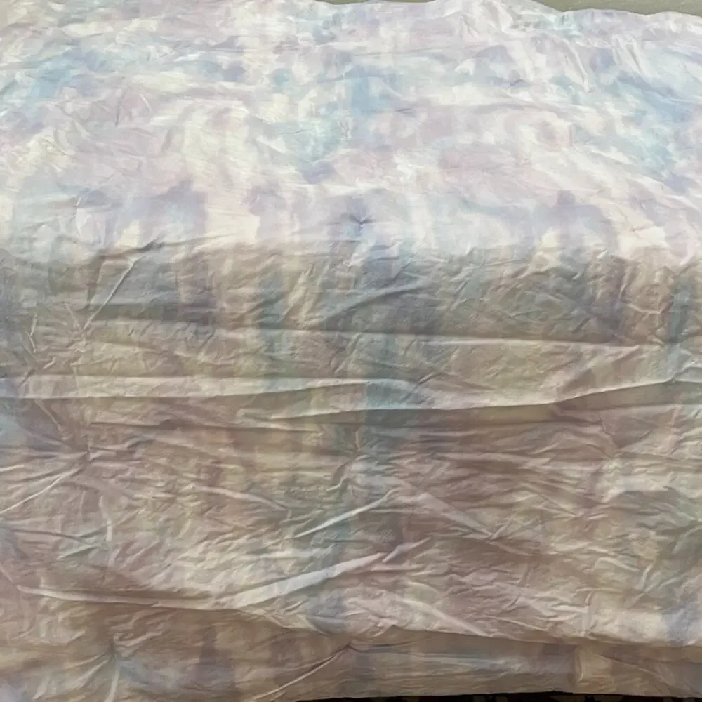 Pottery Barn Teen Dorm Tie Dye Comforter Full Queen Size